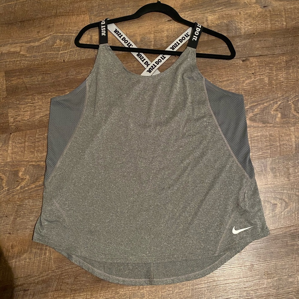 Nike tank top